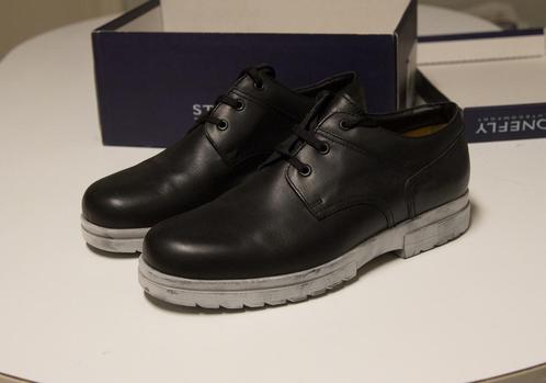 Nieuwe echt leder schoenen Stonefly in doos, maat 43, Vêtements | Hommes, Chaussures, Neuf, Enlèvement ou Envoi