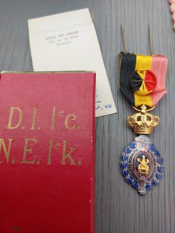 Insigne d'honneur belge pour le travail. 1re classe, boîte r