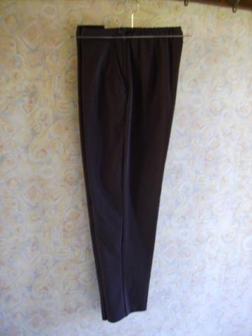 Pantalon de femme Marron « Jersey »taille 46 très  bon état