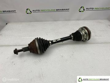 Aandrijfas linksvoor Volkswagen Audi Skoda Seat 5N0407763G