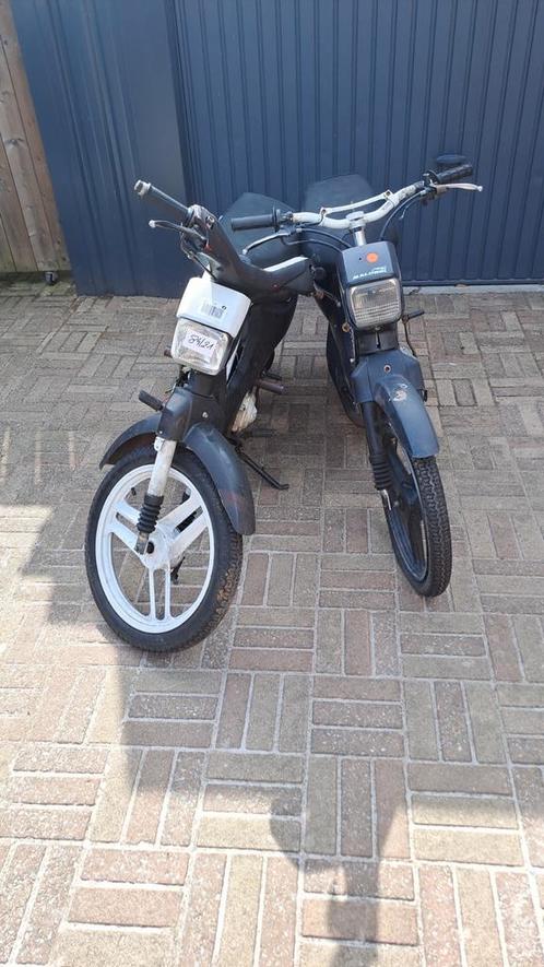 2x honda wallaroo met papieren, Fietsen en Brommers, Brommers | Schadebrommers, Honda, Ophalen