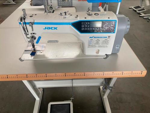 Industriële naaimachine jack a8 automaat nieuwste model, Hobby en Vrije tijd, Naaimachines en Toebehoren, Nieuw, Naaimachine, Overige merken