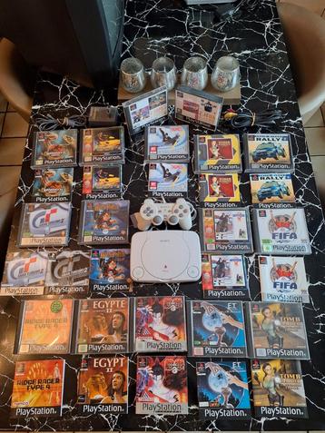 Sony Playstation One-console + 18 volledige games + geheugen