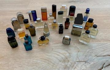 Flacons miniatures vintage de parfum pour homme