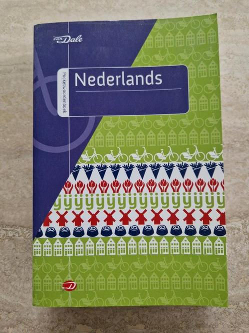 Van Dale pocketwoordenboek Nederlands, Livres, Dictionnaires, Comme neuf, Néerlandais, Van Dale, Enlèvement ou Envoi