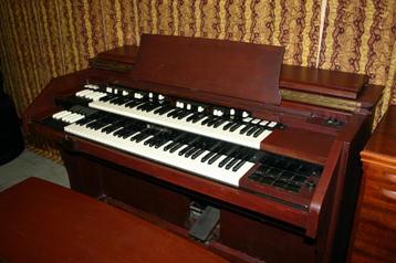 Hammond RT3 (C3 B3 A100) orgel gerestaurateerd Leslieaansl