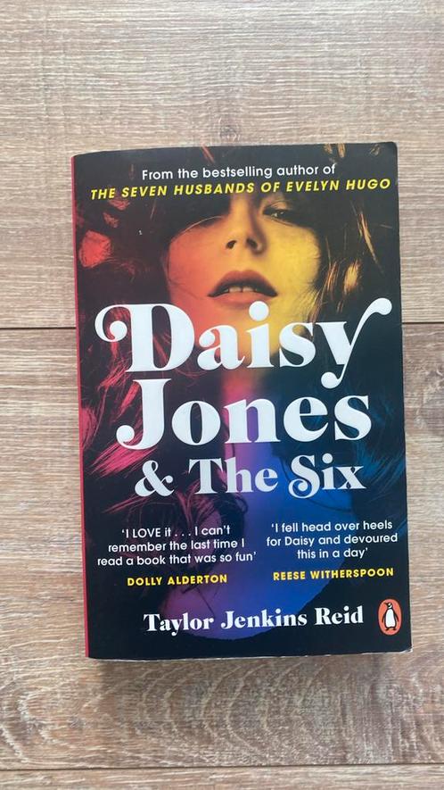 Daisy Jones & The Six, Livres, Langue | Anglais, Utilisé, Fiction, Enlèvement ou Envoi