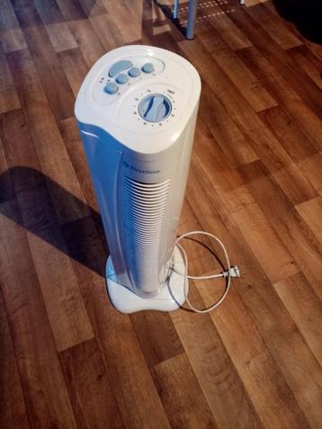 VENTILATEUR sur pied, rotatif, 3 niveaux de puissance 