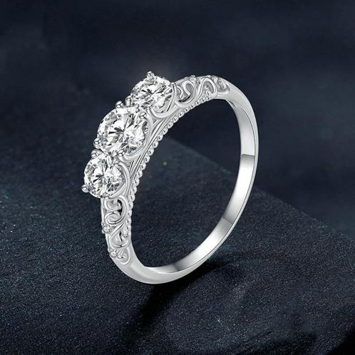 Nieuwe ring,diamanttest positief!, Bijoux, Sacs & Beauté, Bagues, Neuf, Femme, 17 à 18, Blanc, Argent, Avec pierre précieuse, Envoi