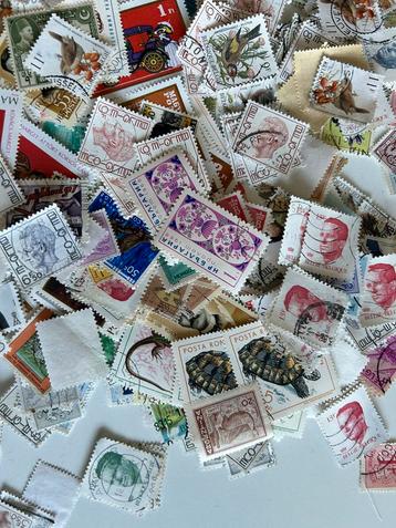 1200 postzegels verzameling