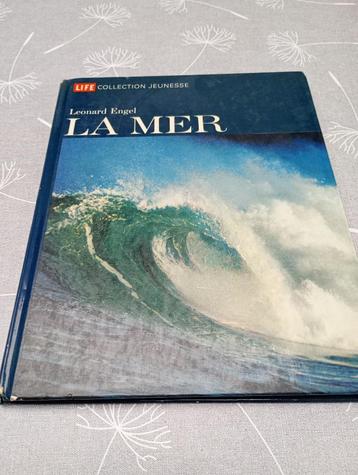 Livre jeunesse "La Mer"