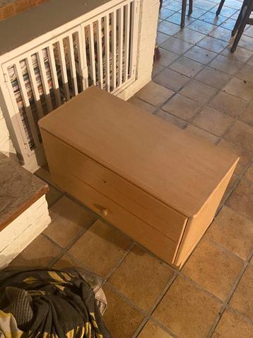 Verschillende meubels gratis