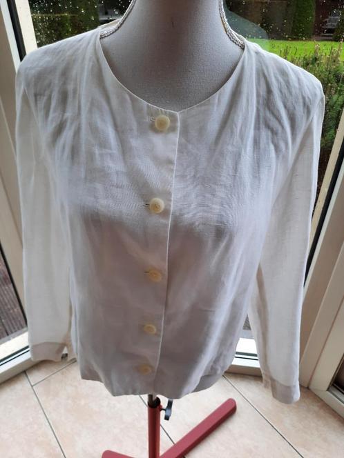 Mooi jasje/blouse RIANI - 38, Vêtements | Femmes, Blouses & Tuniques, Comme neuf, Taille 38/40 (M), Blanc, Enlèvement ou Envoi