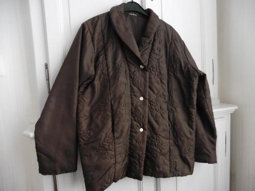 Belle veste brune doublée - T. 42, Vêtements | Femmes, Vestes | Hiver, Porté, Brun, Enlèvement ou Envoi