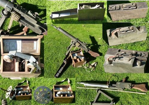 Lot toneelrekwisieten o.a. replica MG 08/15, Verzamelen, Militaria | Algemeen, Ophalen