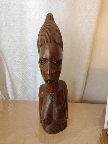 Afrikaanse kunst beeld in hardhout antiek uit Congo