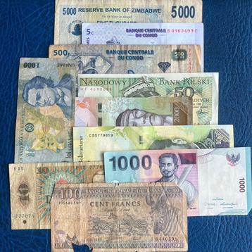 Lot 10 Different Banknotes - Various conditions 9