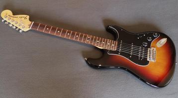 Fender US Stratocaster Am Performer 3TSB état neuf