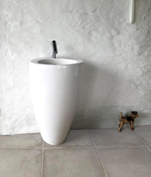 Alessi lavabo wastafel One Stefano Giovannoni 2003, Huis en Inrichting, Badkamer | Badkamermeubels, Zo goed als nieuw, Wasbak of Wastafel