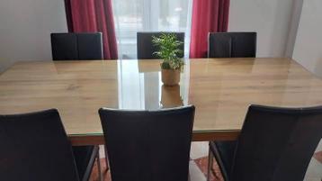 Gratis eettafel zonder stoelen