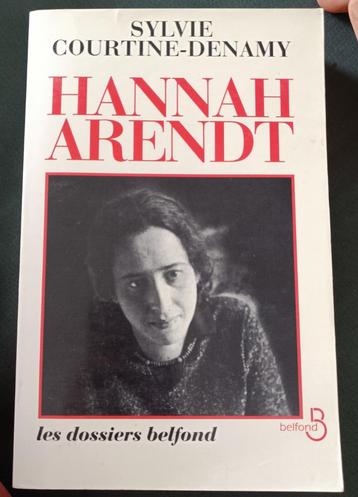 Hannah Arendt :  Sylvie Courtine-Denamy : GRAND FORMAT