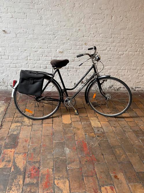 Vélo hollandais Amsterdam de luxe 28 pouces 3V, Vélos & Vélomoteurs, Vélos | Ancêtres & Oldtimers, 47 à 51 cm, Années 60 ou plus récent