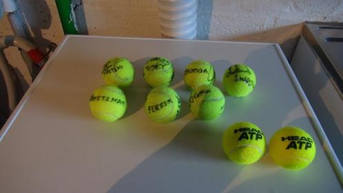 tennis ballen  HEAD  ATP tour   gesigneerd ( 7x )   door  .., Sports & Fitness, Tennis, Comme neuf, Balles, Head, Enlèvement ou Envoi