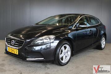 Volvo V40 1.6 D2 Momentum - Navi - Climate - Cruise - Camera