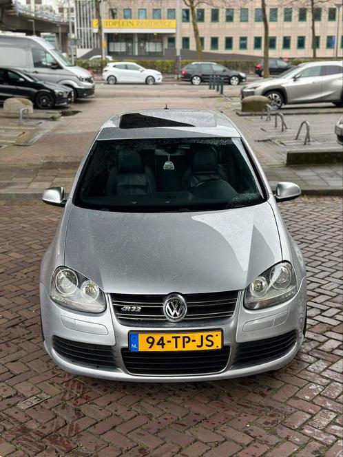 Volkswagen Golf 3.2 V6 184 kW R32 3D 4M | DSG | Toit ouvrant, Autos, Volkswagen, Particulier, Golf, Cruise Control, Essence, Euro 5