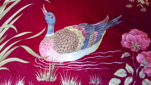 Duvet canard 135 X 122 cm avec sa superbe housse artisanale, Maison & Meubles, Chambre à coucher | Linge de lit, Comme neuf, Enlèvement ou Envoi