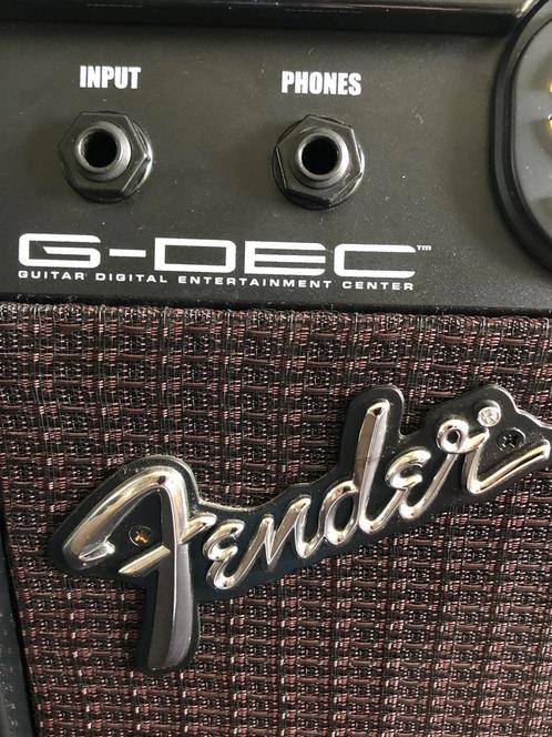 Fender G-Dec Sunburst., Muziek en Instrumenten, Versterkers | Bas en Gitaar, Zo goed als nieuw, Ophalen