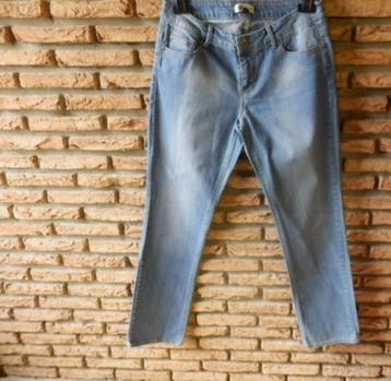 29-  jeans femme t.40 bleu - k.woman -