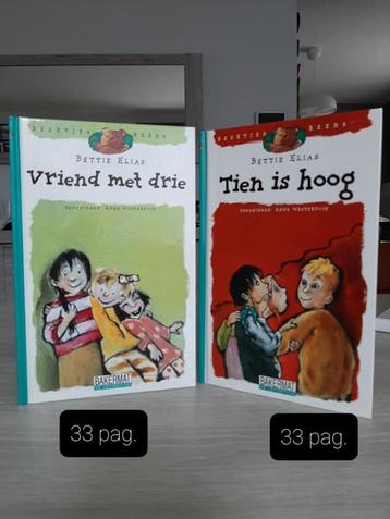 4 BOEKEN VOETBALMEIDEN/DE MAGISCHE PEN/VRIEND MET DRIE/ TIEN