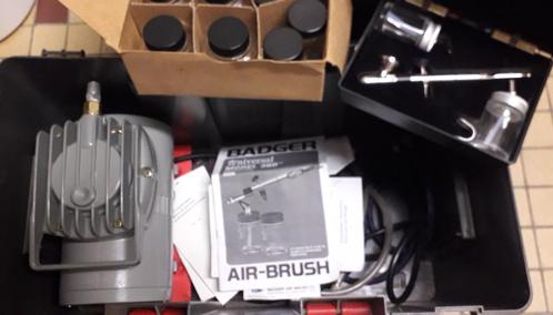 Pack aerographe Badger air Brush model 360-1.Made in USA, Hobby en Vrije tijd, Schilderen, Zo goed als nieuw, Overige typen, Ophalen