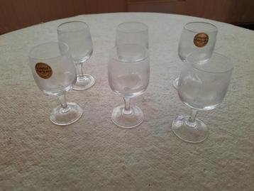 set van 6 bewerkte borrel/shotglaasjes cristal d'arques