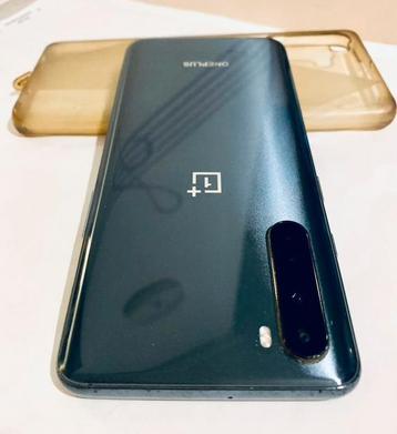OnePlus Nord 5G  - 128GB.  Ram 8 . Comme Neuf 