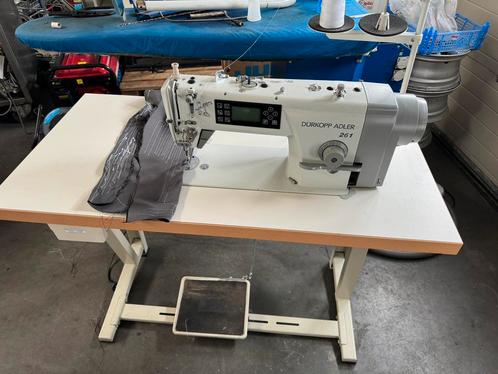 Industriële naaimachine durkopp adler 261 automaat alle stof, Hobby & Loisirs créatifs, Machines à coudre & Accessoires, Comme neuf