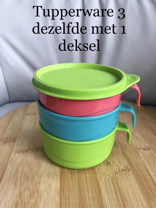 Tupperware 3 dezelfde kommetjes met handgreep en één deksel, Maison & Meubles, Cuisine| Tupperware, Comme neuf, Bol ou Canette