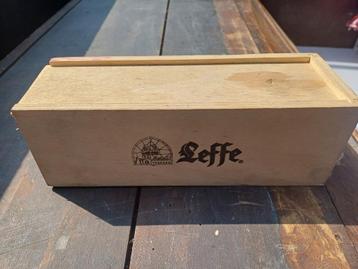 Leffe : houten blokjesdoos