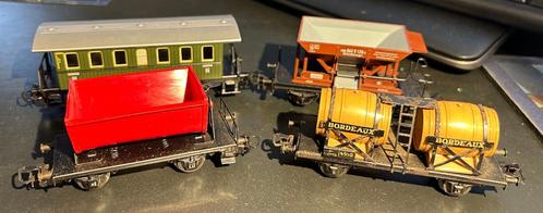 2389. Lot de 4 wagons divers H0 Märklin., Hobby & Loisirs créatifs, Trains miniatures | HO, Utilisé, Wagon, Märklin, Enlèvement ou Envoi