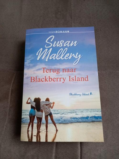 Susan Mallery - Terug naar blackberry island (pocket), Livres, Romans, Comme neuf, Amérique, Enlèvement ou Envoi