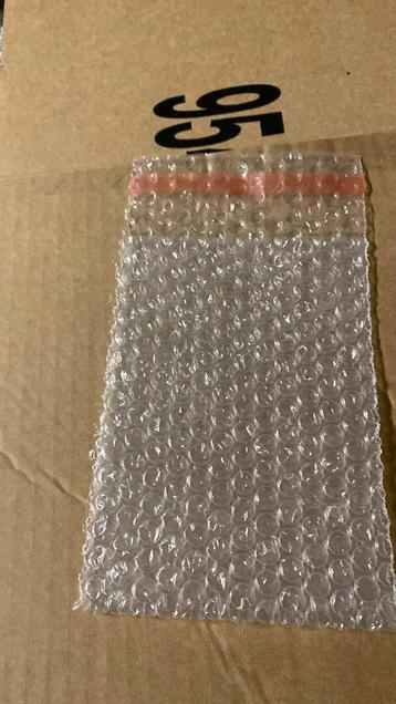 Verpakking bubbelzakjes 12x18