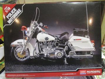 Maquette de l "harley Davidson" au 1/10