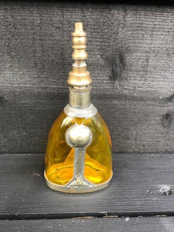 Bouteille de parfum ancienne en verre franco-marocain jaune 