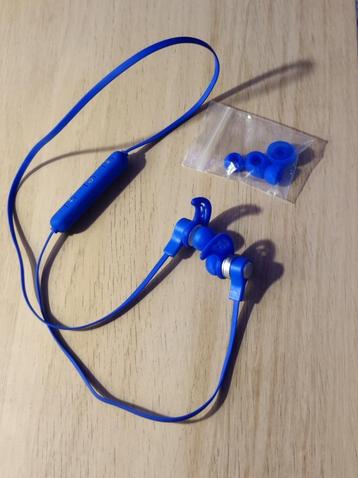 Ecouteurs bleus bluetooth avec fil