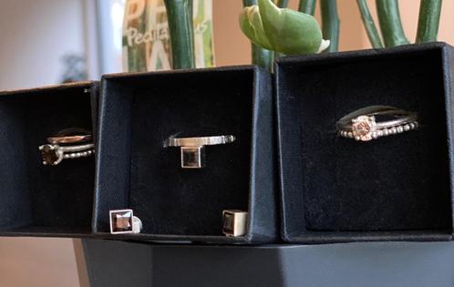 zilverren ringen ontworpen in juwelenatelier, Bijoux, Sacs & Beauté, Bagues, Comme neuf, Rose, Enlèvement ou Envoi