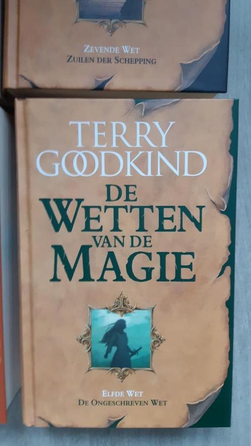 Terry Goodkind - De ongeschreven wet, Livres, Fantastique, Comme neuf, Enlèvement ou Envoi