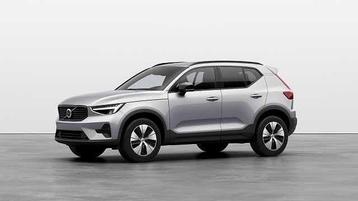 Volvo XC40 T2 Plus Dark