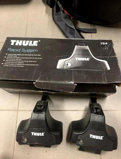 Thule rapid 754 voeten + Passat b8 berline adapterset 1778, Auto diversen, Dakdragers, Zo goed als nieuw, Ophalen