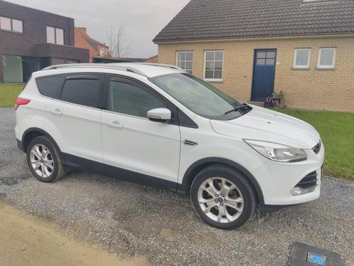 Ford Kuga, Auto's, Ford, Particulier, Kuga, 4x4, ABS, Achteruitrijcamera, Airbags, Airconditioning, Bluetooth, Boordcomputer, Centrale vergrendeling